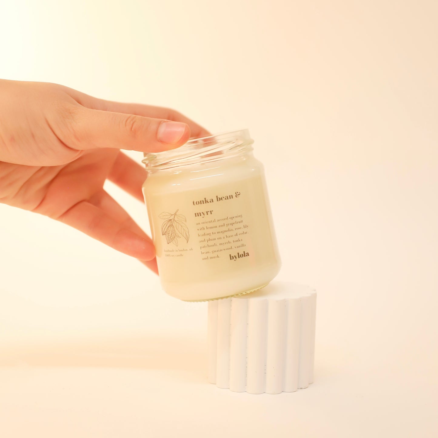 Tonka Bean and Myrrh Candle